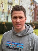 Porträtfoto des Mitarbeiters