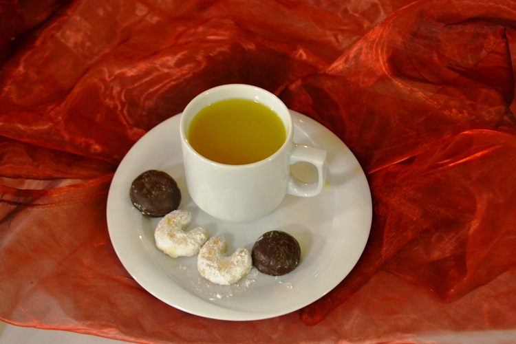 Punsch, Lebkuchen, Vanillekipferl