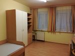 Großes Zimmer ohne Balkon