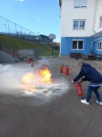 Brandschutzübung - Löschversuch